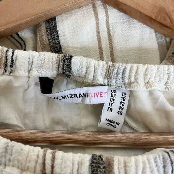 NWOT, Isaac Mizrahi belted dress size 12 - Picture 2 of 4